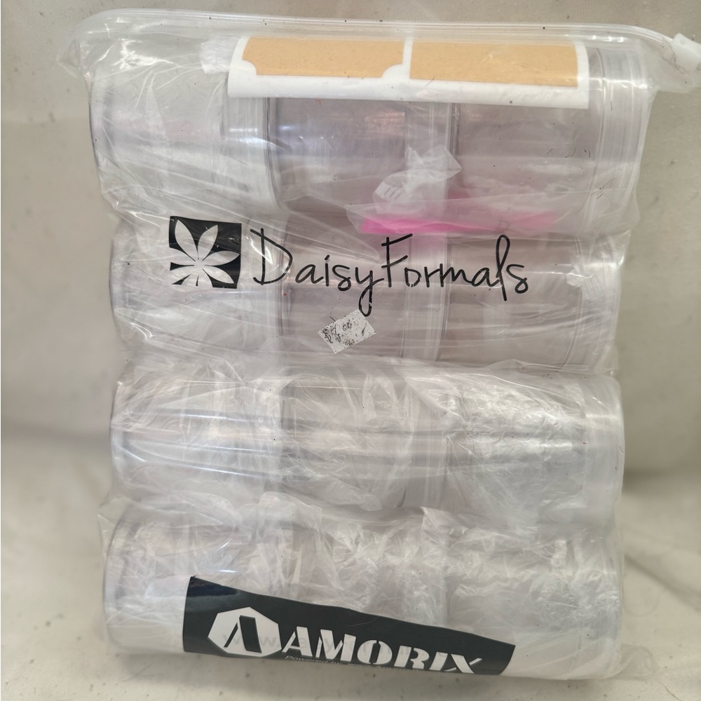 Small storage containers